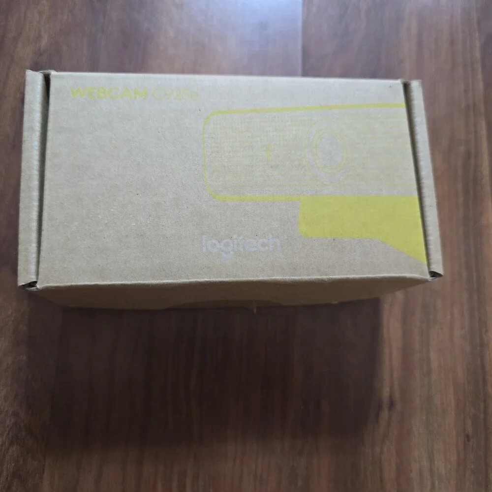 Logitech C925e HD 1080p USB Webcam W/ Built-In Mic Versatile Mounting Clip